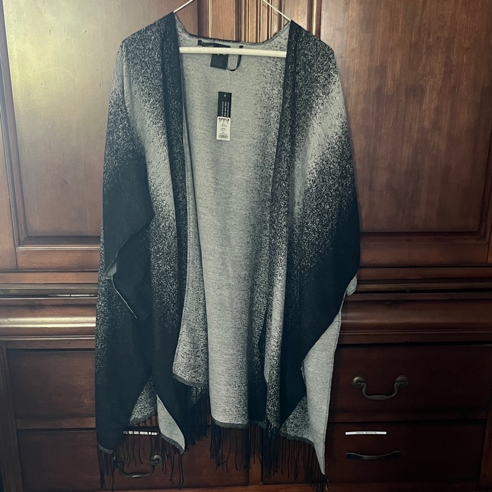 Cejon Black and Gray Women's Poncho